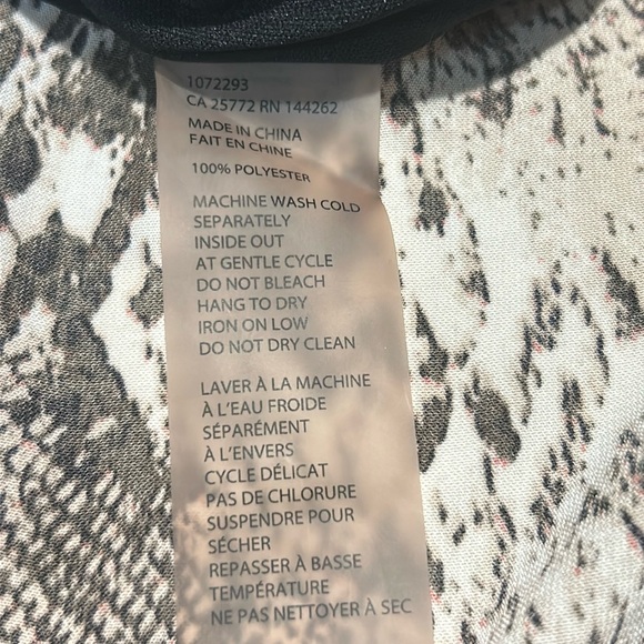 ⭐️DEX Shift Satin Matte Office Casual Dinner Party Snake Print Tan Beige Dress - Picture 14 of 14